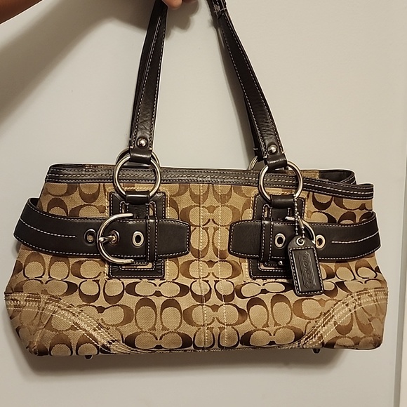 Coach Shoulder Bag - Picture 2 of 4